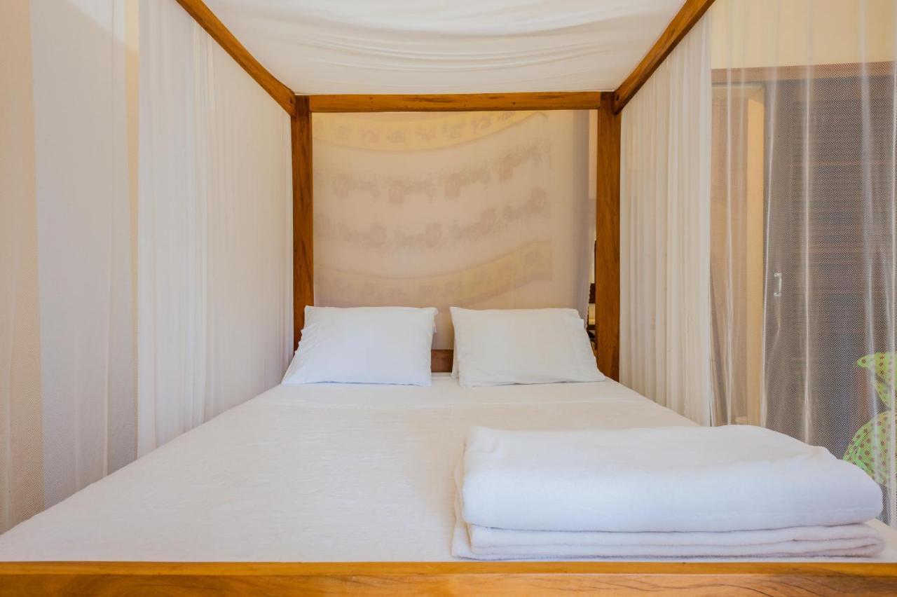 Estalagem Camburi Hotel Camburi  Buitenkant foto